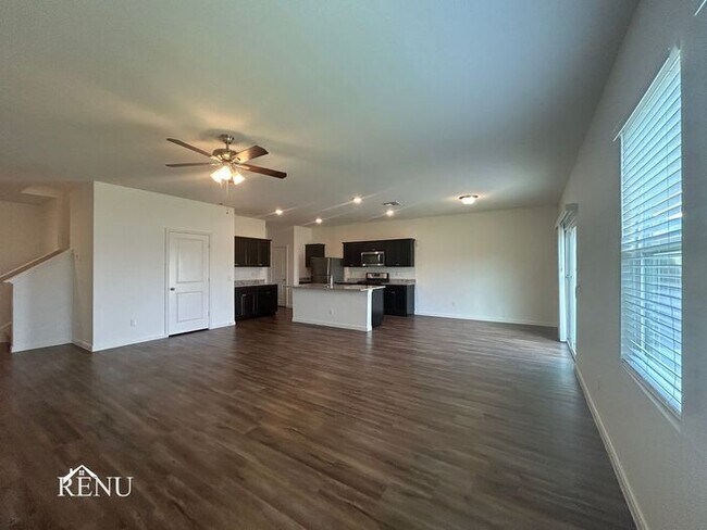 Photo - 5046 Firefly Hls