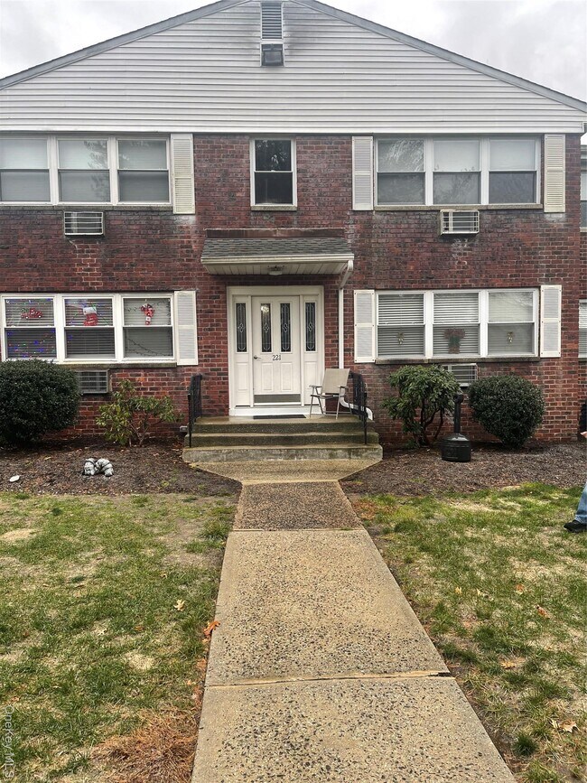 Photo - 221 N Middletown Rd Unit C