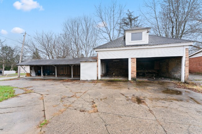 Photo - 2515 E Midlothian Blvd Unit 1