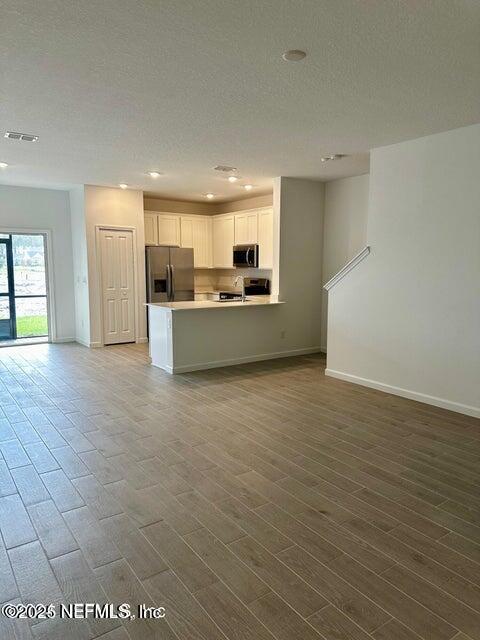 Photo - 389 Belfort Ct