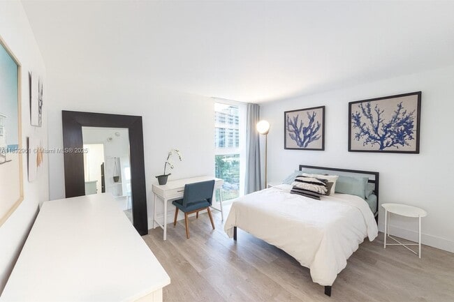 Photo - 1035 West Ave Unidad 707