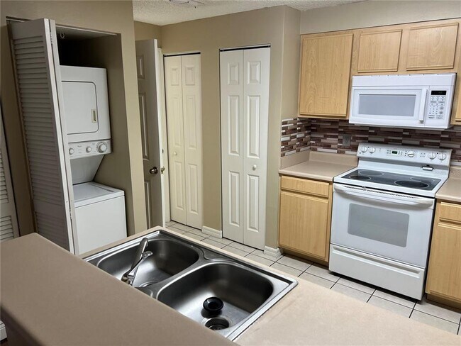 Photo - 3502 Windy Walk Way Unidad 109