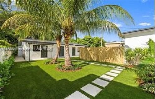 Photo - 2442 SW 3rd St Unit 4