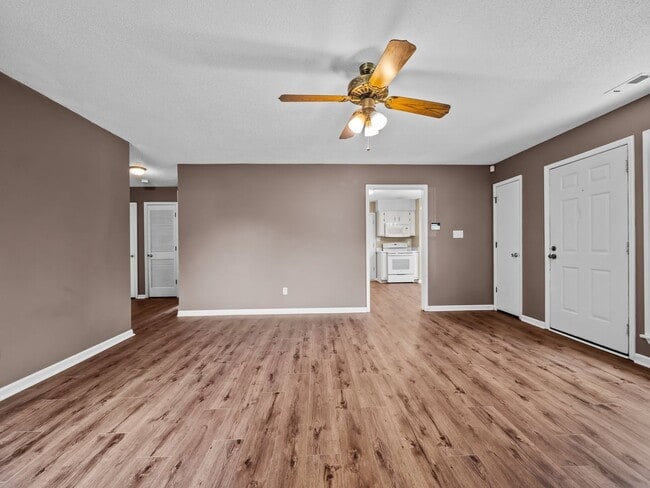 Photo - Welcome to Springdale Acres!
