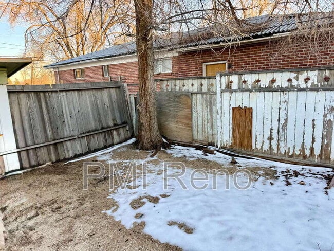 Photo - 1931 1/2 Valley Rd Unit A