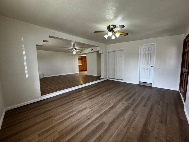 Photo - 1735 Van Ct SW