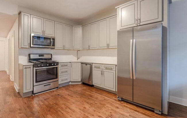 Photo - 1420 N Talman Ave Unit 3R