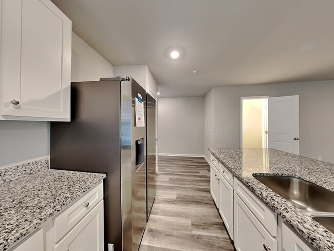 Photo - 1081 Benfield Ridge