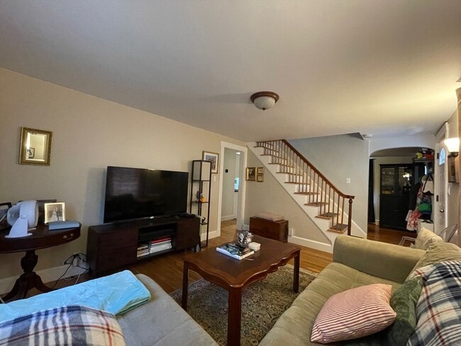 Photo - 20 Oak Rd