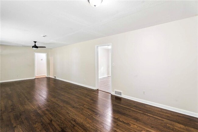 Photo - 2620 Wiggins St