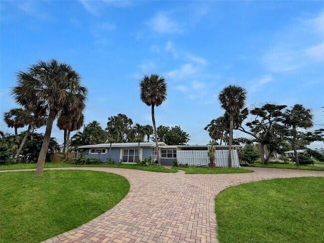 Photo - 3903 Belle Vista Dr E Casa