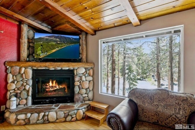 Photo - Large quiet condo backs to the forest