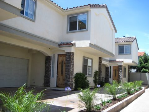 Building Photo - 2221 Grant Ave