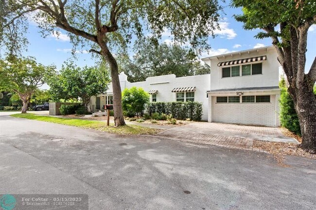 Photo - 615 SE 11th Ave