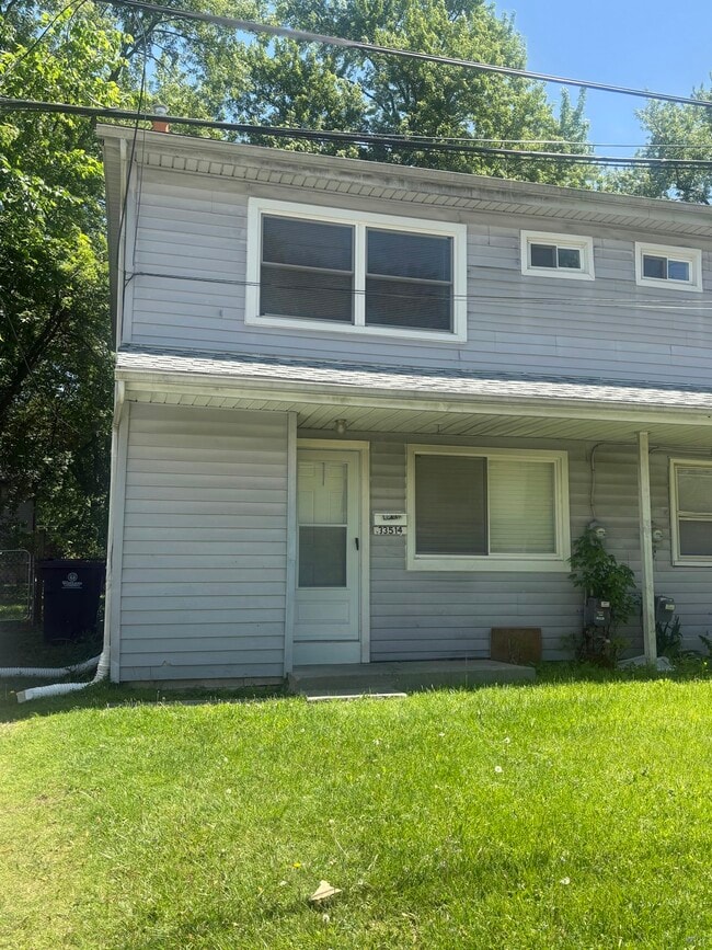 Photo - 33514 Berville Ct