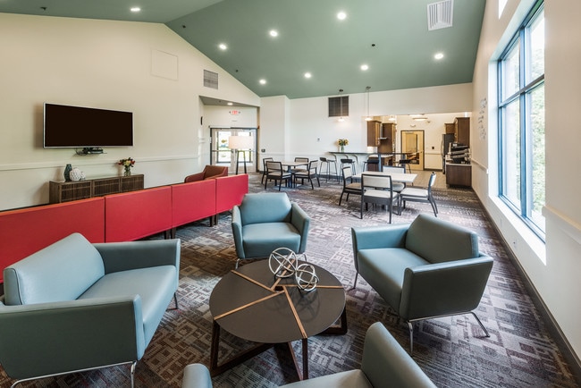 Photo - Stony Brook Commons
