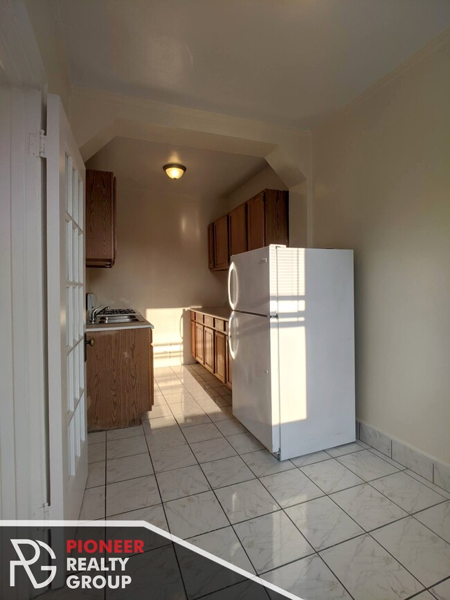 Photo - 4846 N Damen Ave Unit 4851-301