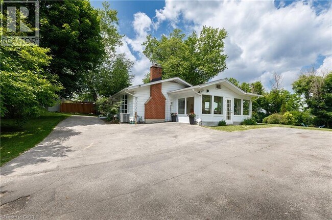 Photo - 176 Riverbank Dr