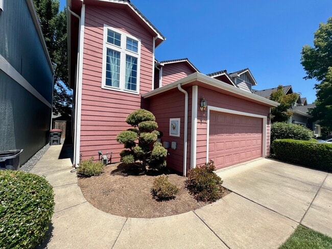 Photo - 2635 Parkwood Village Ln