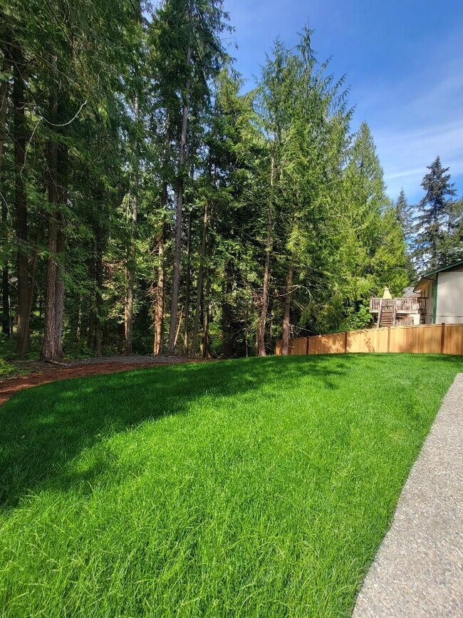 Photo - New Construction, Custom Chalet-style Home In Yelm. 3 bedrooms, 2 1/2 baths.