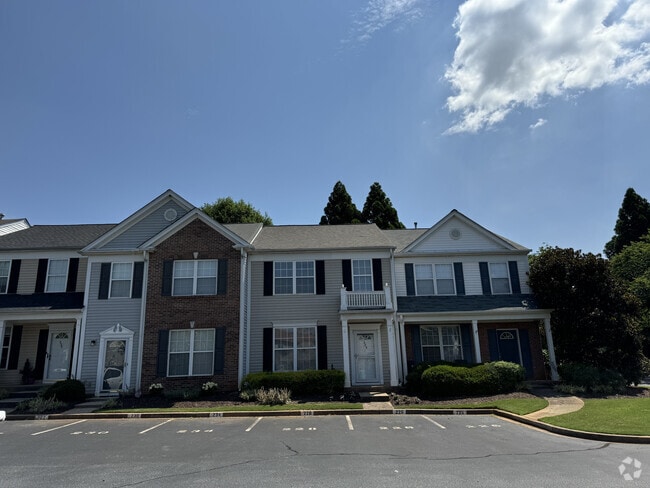 Building Photo - 228 Braelock Dr Rental