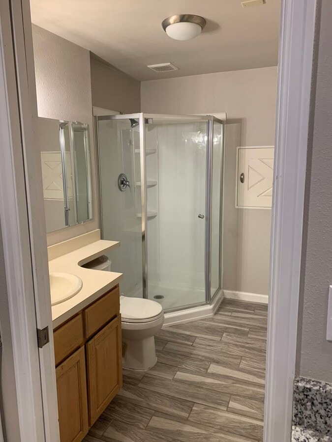 Photo - Bright Basement Studio Apartment in Louisville Home