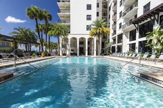 Building Photo - 2 Bayshore Rental