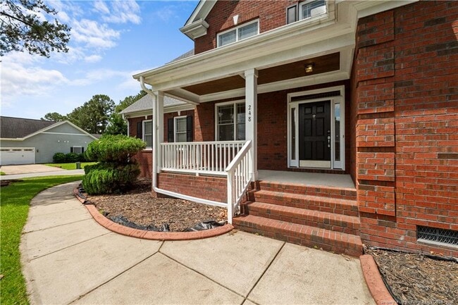 248 Skipping Water Dr