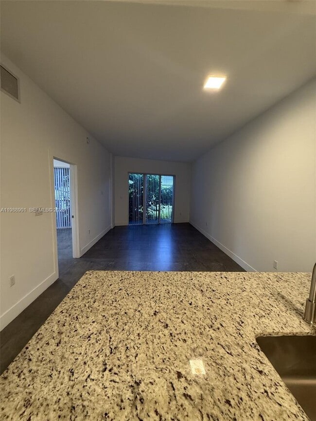 Photo - 2010 SW 25th Ter Unit 205