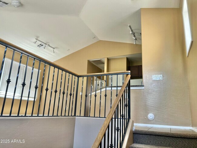 Photo - 4075 E Windsor Dr