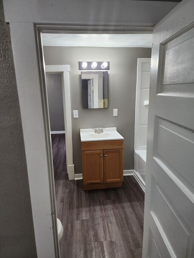 1437 S Webster St Unit 1437-01 South Webster Street