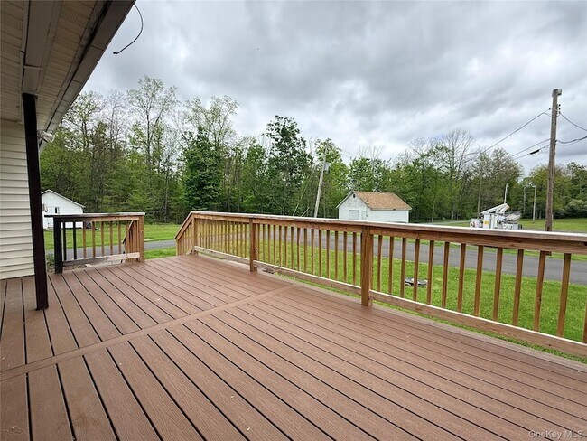 Photo - 19 Quartz Ln Unit 1