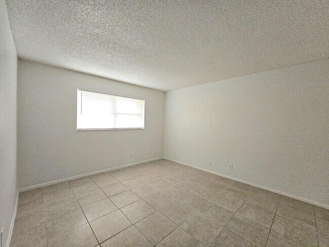 Photo - 8000 S Colony Cir Unit 302
