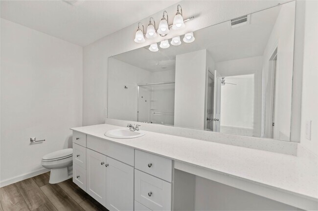 Building Photo - 13538 Harefield Holw Trl