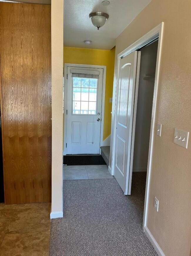 Photo - 2286 Palmetto Ave