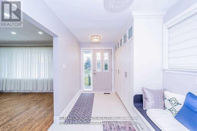 Photo - 3 Alanadale Ave