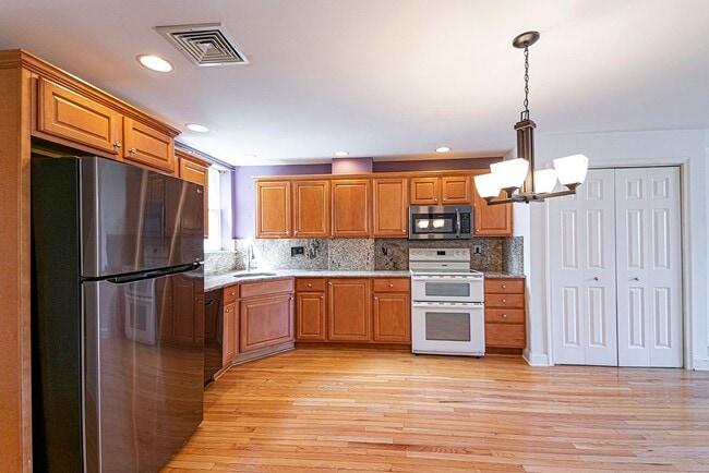 Photo - 1635 Passyunk Ave Unit 2