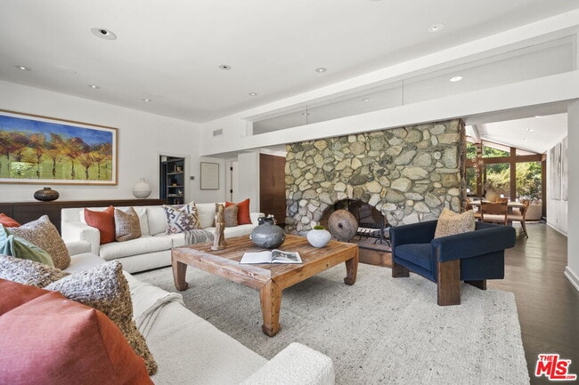 Photo - 3 Latimer Rd