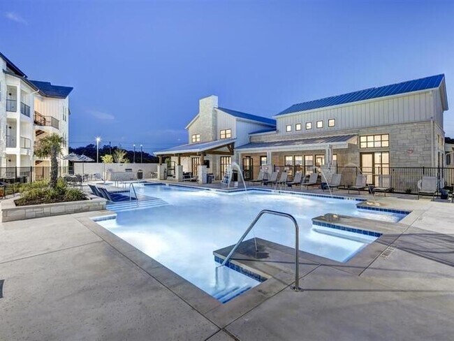 Photo - 14801 Ronald Reagan Blvd Unit b1