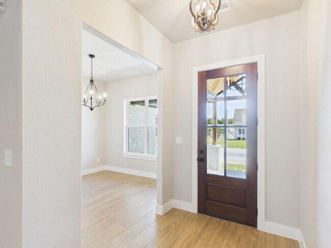 Photo - 110 Parlin Ln