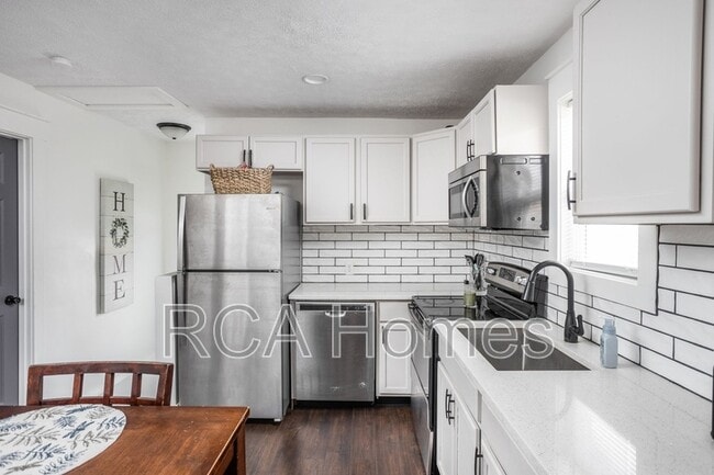 Photo - 1740 S Randolph St