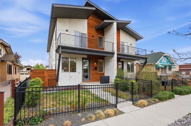 Building Photo - $4,145.95 - 3 Bed, 2.5 Bath Townhome In Denver with Central AC and Outdoor Space!
