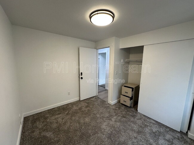 Photo - 1882 E 5775 S