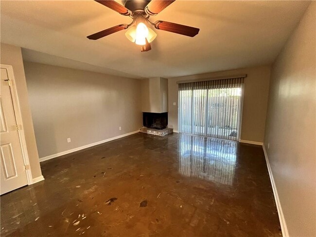 Photo - 382 Fairway Dr