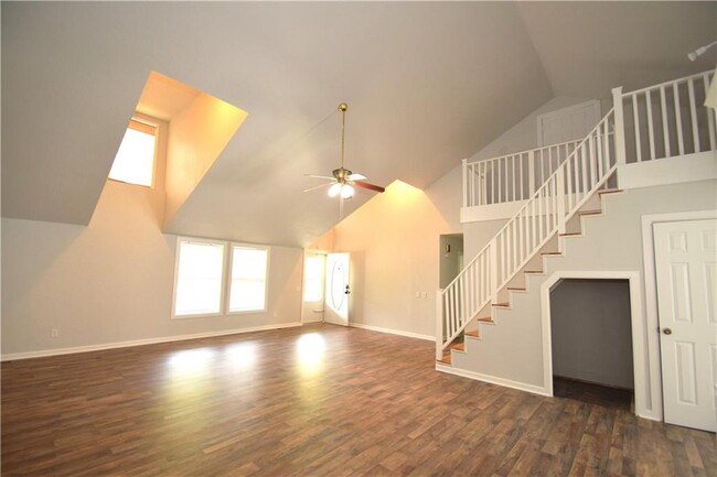 Building Photo - 196 Western Heights Cir Rental