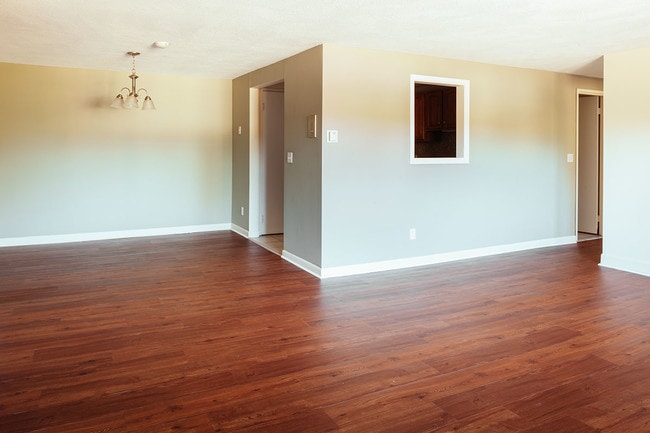 Photo - Francis Crossing Apartment Homes