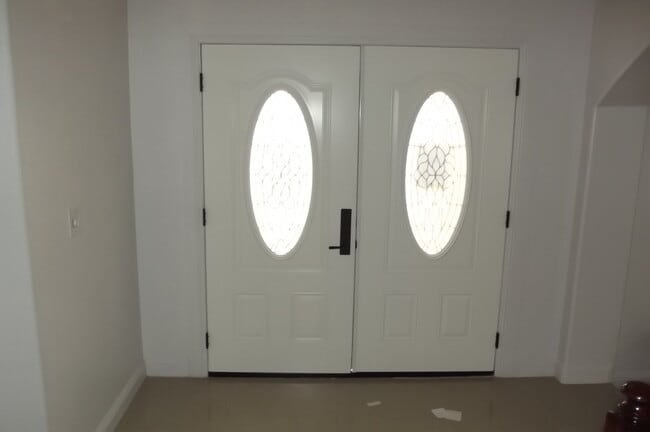 Photo - Swimming pool and spa