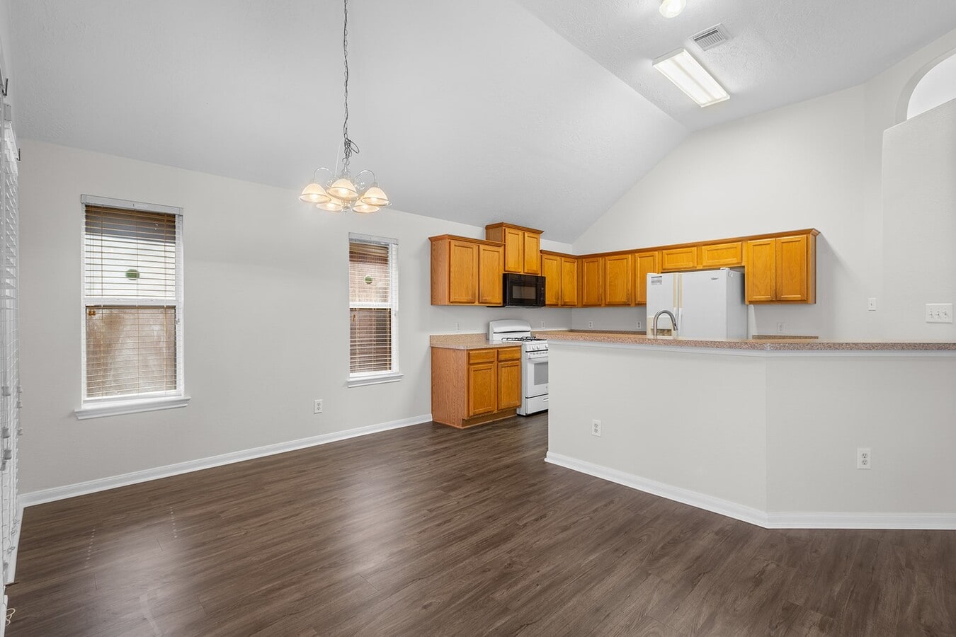 Photo - 6222 Founding Dr