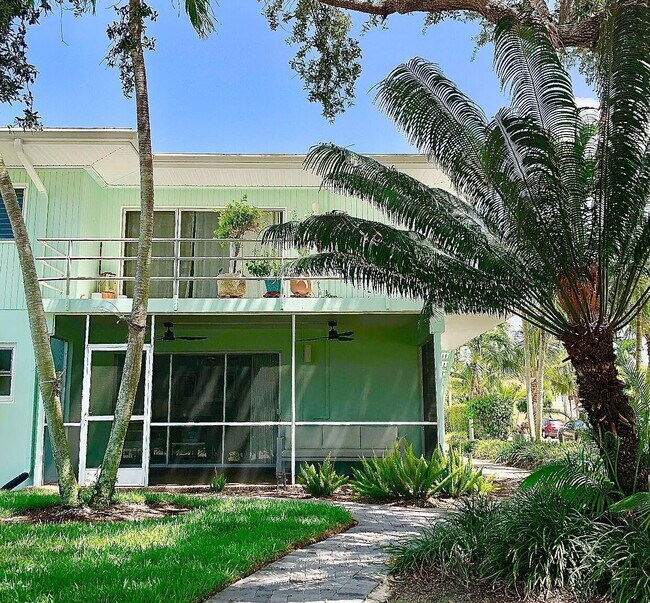 Photo - "Charming 1-Bedroom Oasis in the Heart of Naples – 580 Sq Ft of Pure Comfort!"