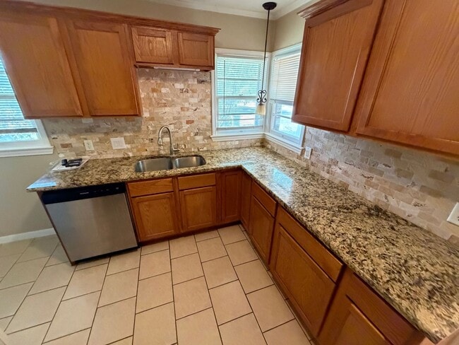 Photo - Rarely available and ready for immediate move in!